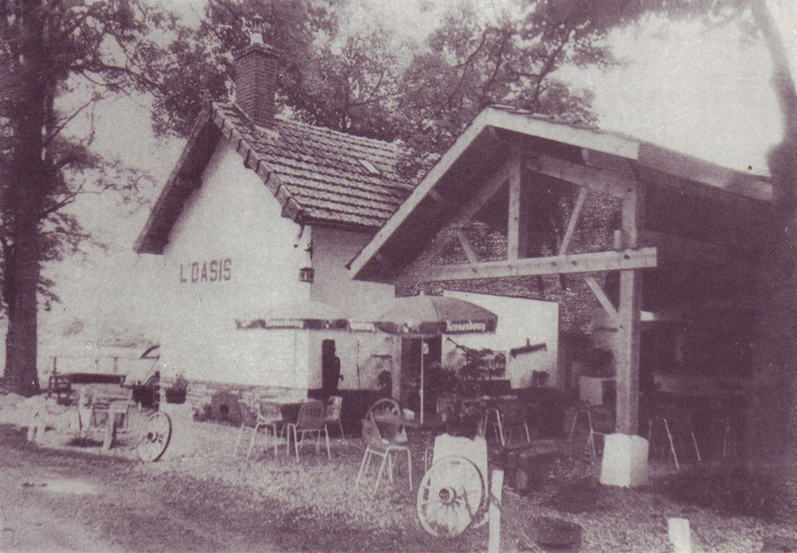 L'ancien café "L'OASIS" au pont de Charrey