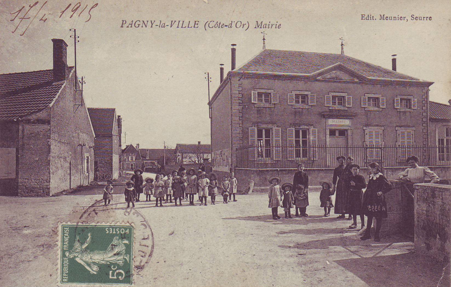 La Mairie rue de l'église