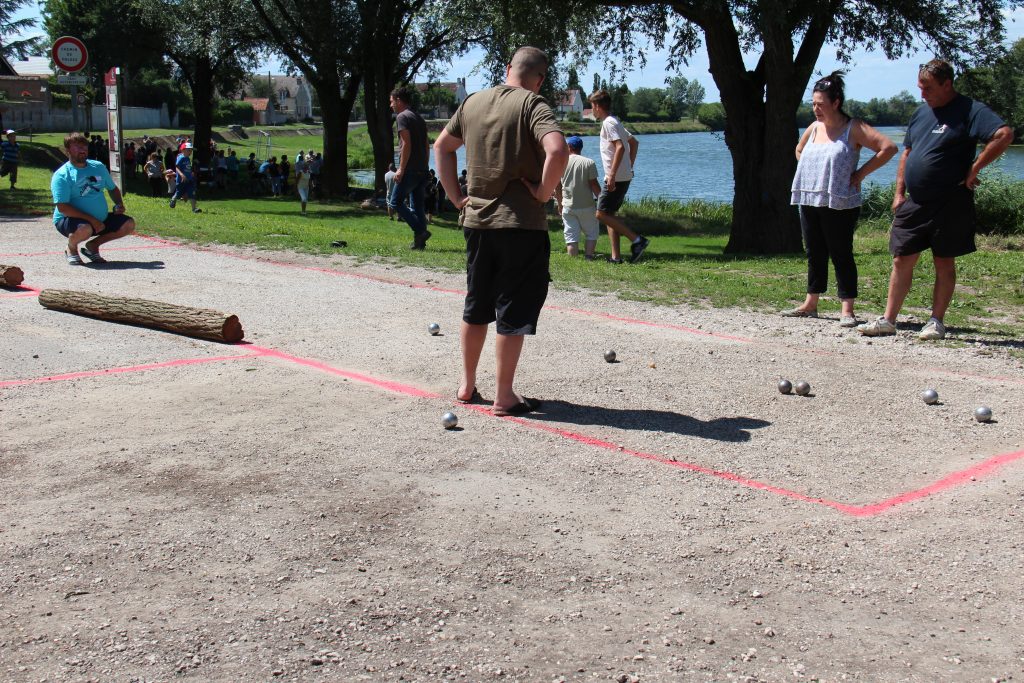 Concours de Pétanque