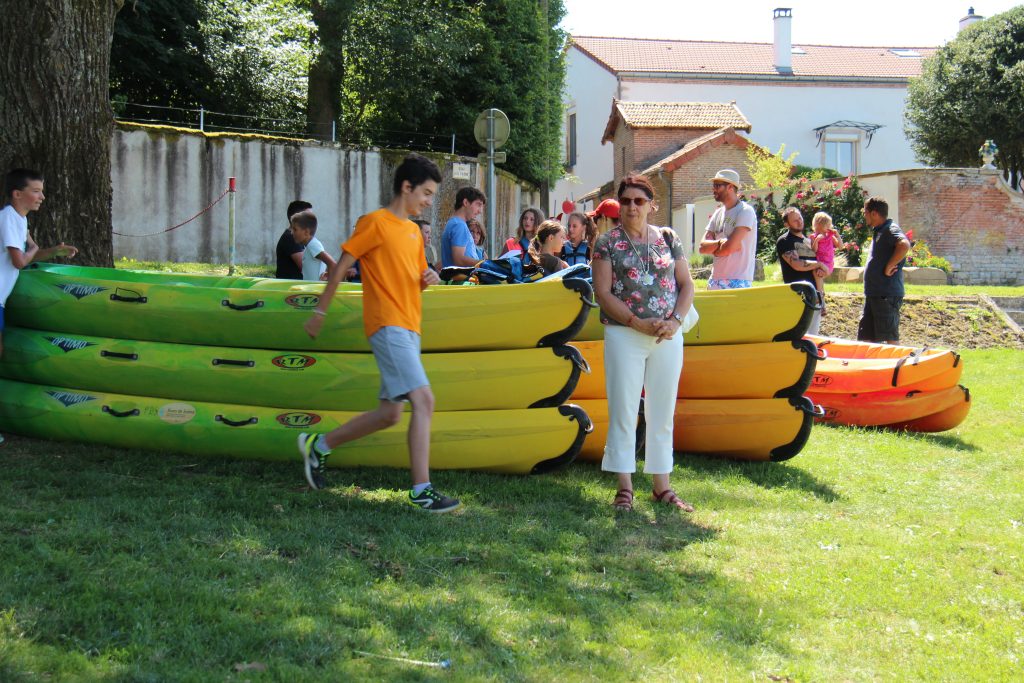 Les canoês de Dragon Boat