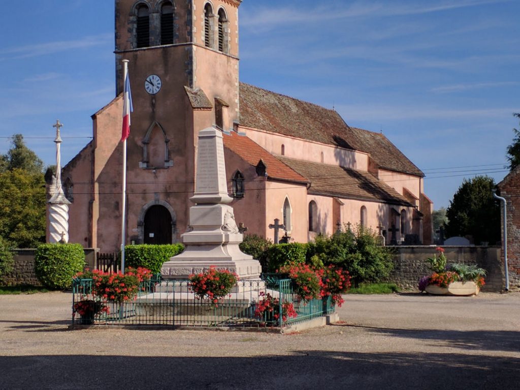 Le monument aux morts